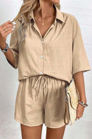 Coastal linen cotton two-piece set with button-down top and elastic waist shorts in beige breathable fabric