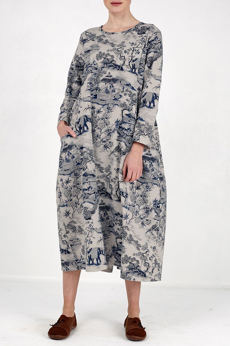 Blue Japanese porcelain print midi dress with 3/4 sleeves and oversized pockets