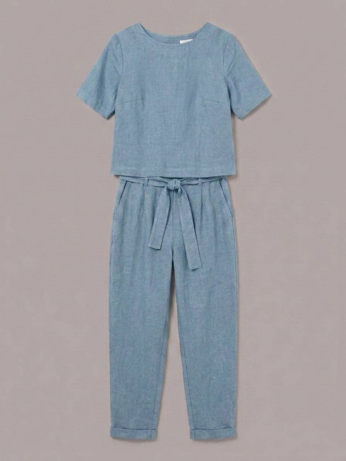 Monochrome cotton-linen two-piece set with relaxed short-sleeve top and straight-leg pants in breathable fabric