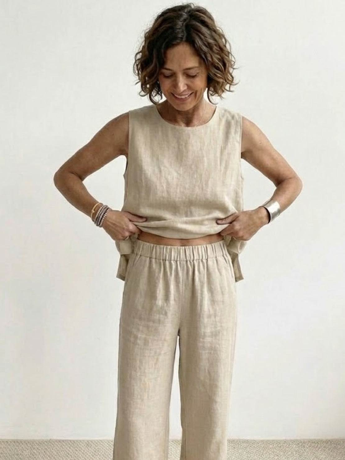 loose solid color sleeveless two-piece set with oversized fit and breathable fabric