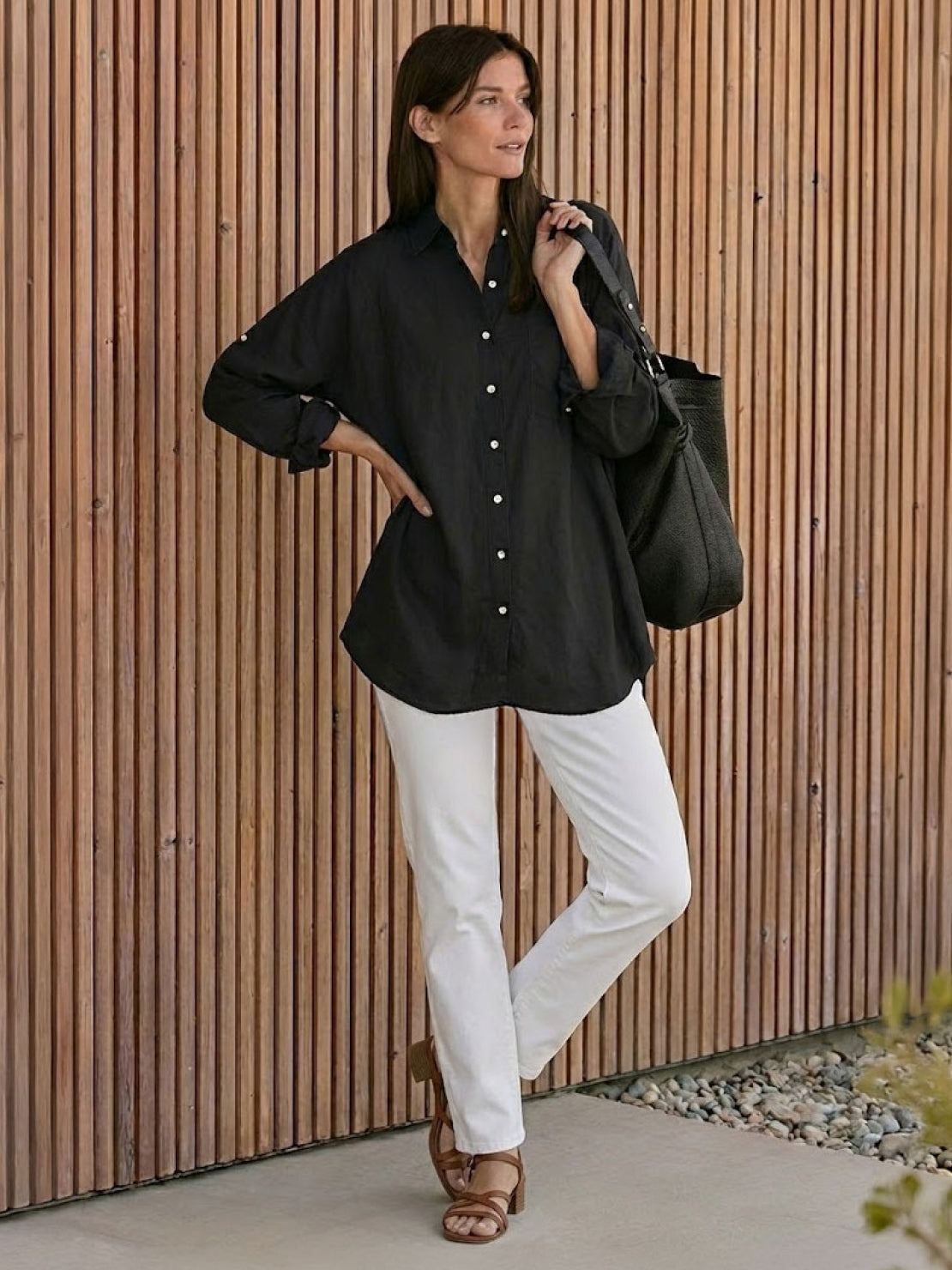 Oversized linen shirt with relaxed fit and vintage back detailing in breathable cotton-linen blend