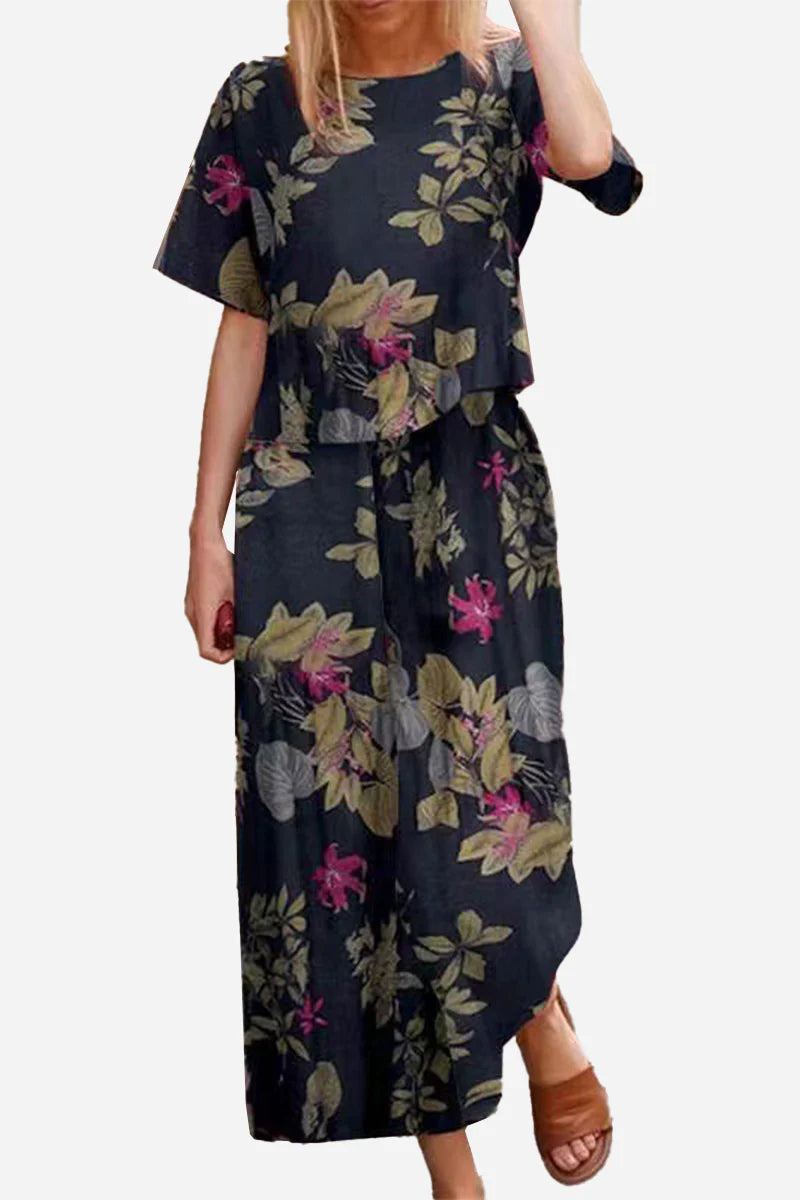 Women's loose fit co-ord set with floral print top and wide-leg bottoms