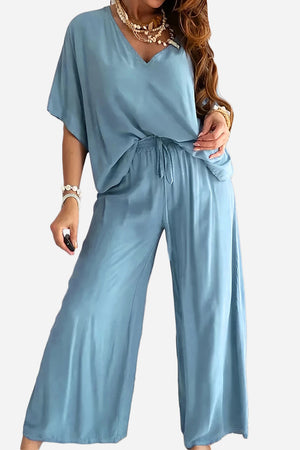 Confidently Chic Two-Piece Pantsuit