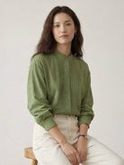 100% linen oversized jacquard shirt with tonal leaf pattern and relaxed fit