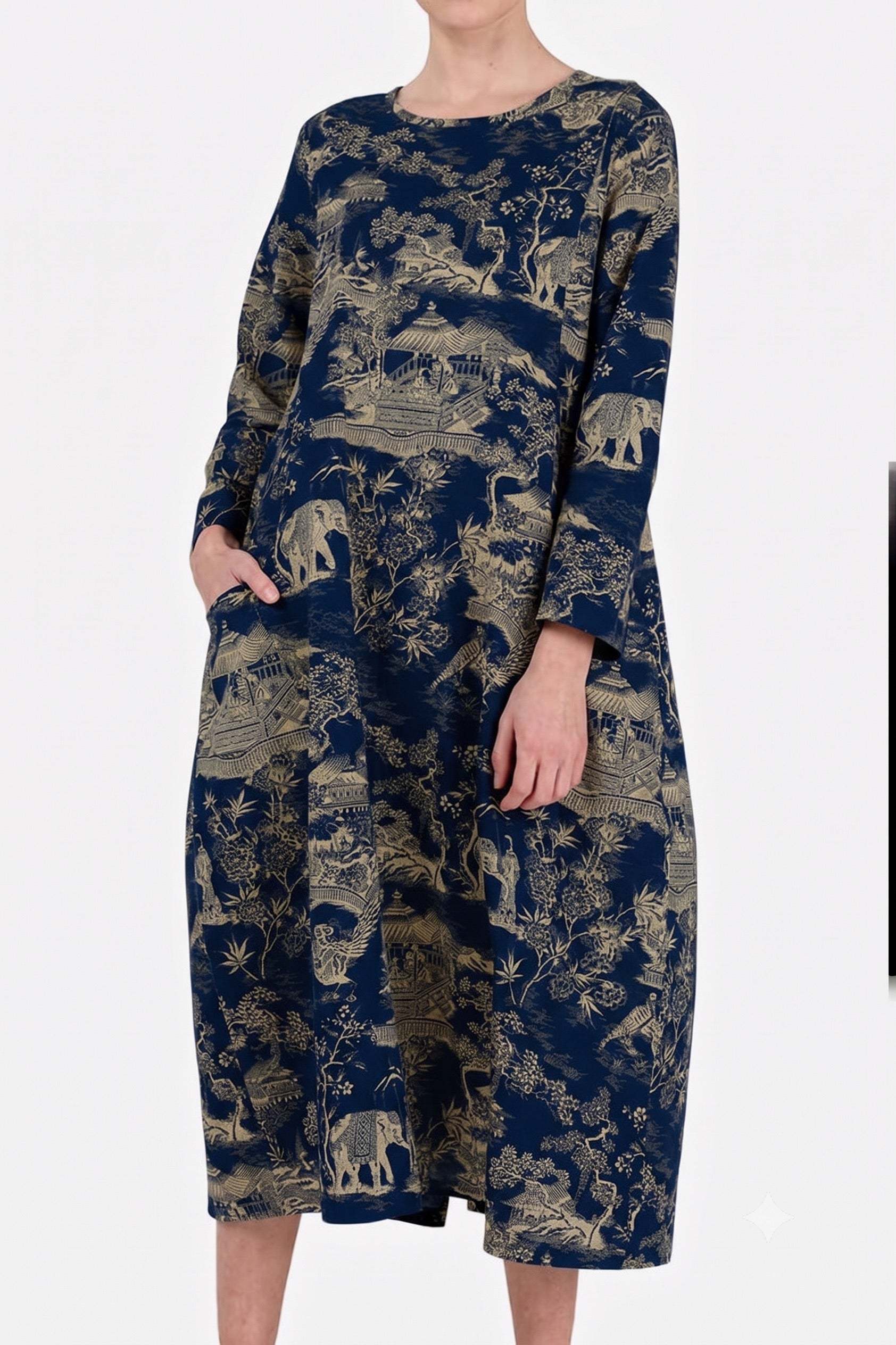 Blue Japanese porcelain print midi dress with 3/4 sleeves and oversized pockets
