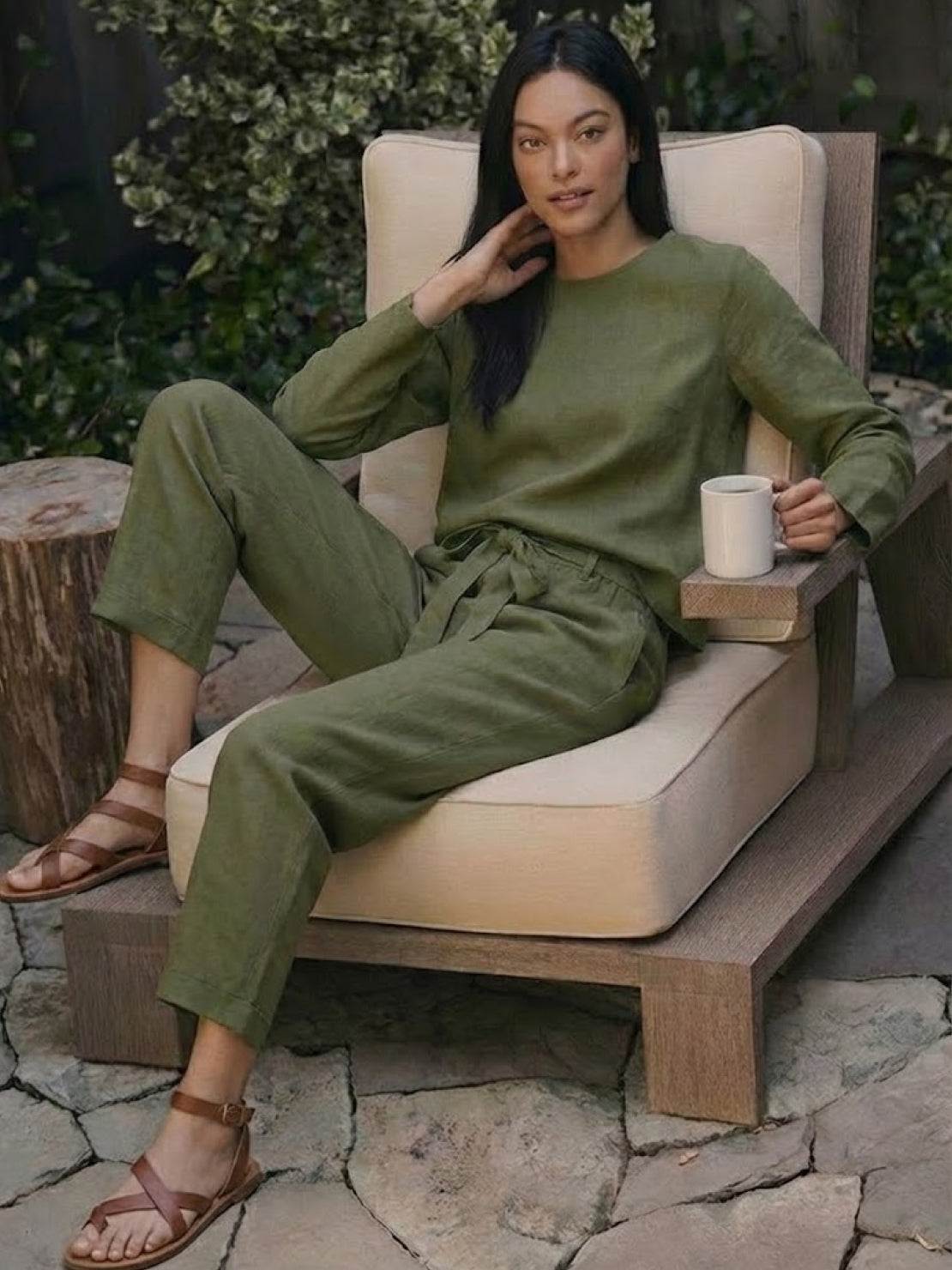 Woman wearing relaxed cotton-linen monochrome longline top and wide-leg pants set