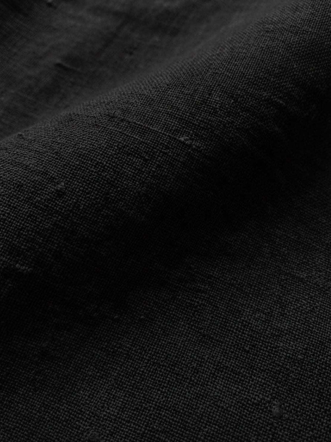 loose solid color sleeveless two-piece set with oversized fit and breathable cotton blend fabric